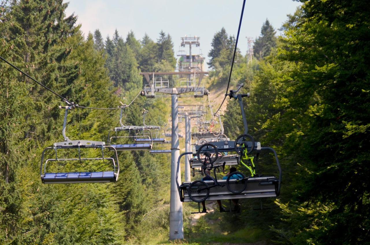 Alpska Perla Apartments Cerkno Eksteriør billede