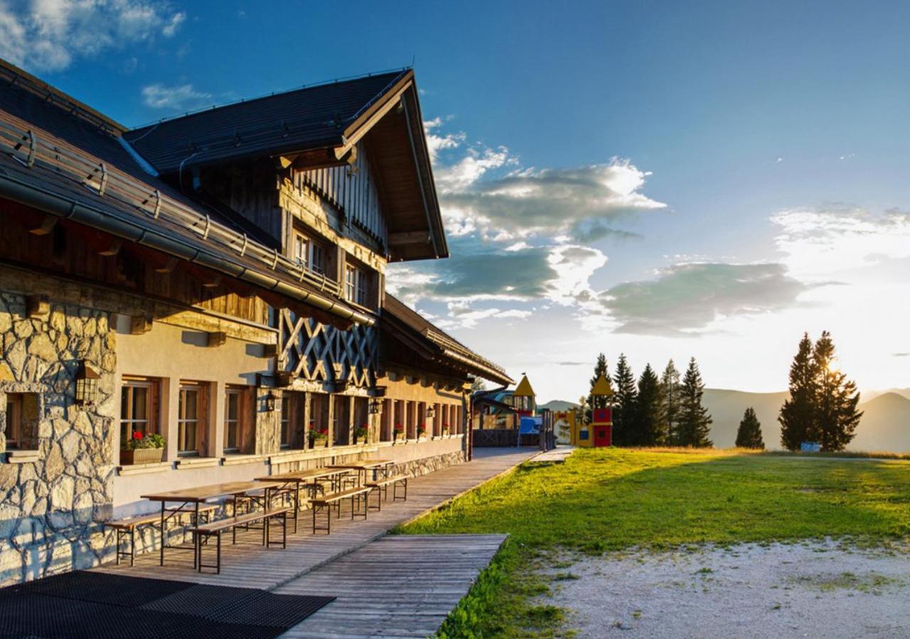 Alpska Perla Apartments Cerkno Eksteriør billede