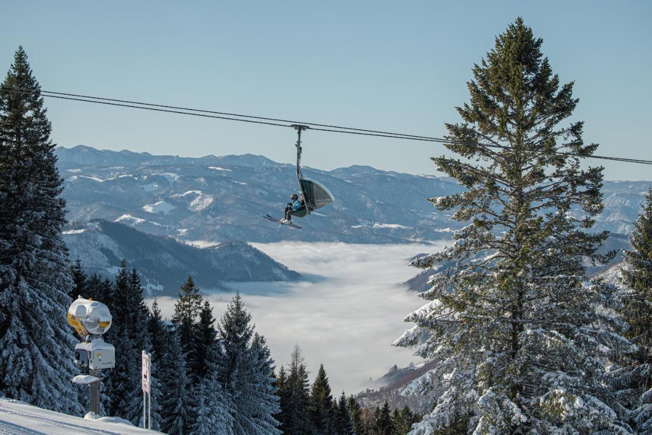 Alpska Perla Apartments Cerkno Eksteriør billede